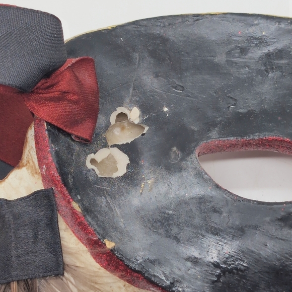 Katherine's Collection Ceramic Gold and Red Feathered Masquerade Mask - Picture 5 of 6